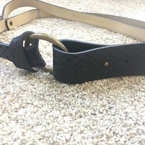 Tre Vero Double strapped belt